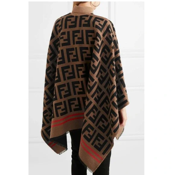 FENDI FF logo jacquard reversible poncho cape wrap - Picture 4 of 9